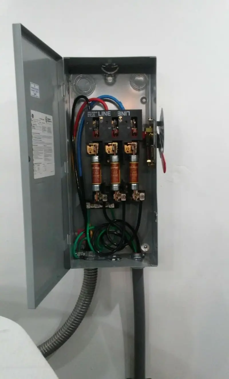 Three-phase disconnect switch installed for Electrical Wiring & Rewiring in Haddam